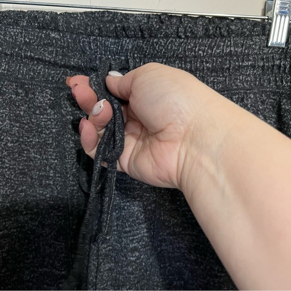 Aerie Gray Heathered Super Soft Jogger Pants - Picture 4 of 7